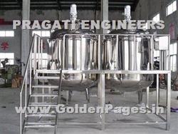 > </div>
<div class=